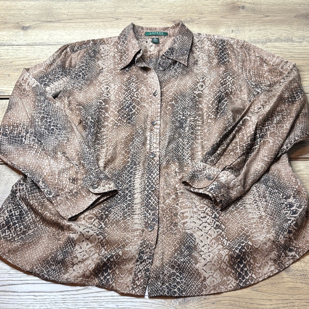 Women’s Lauren Ralph Lauren Snakeskin Patterned Shirt Size 1X